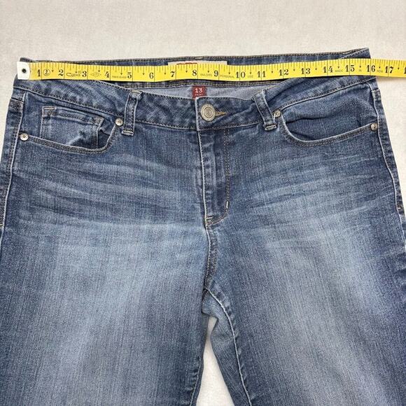 LEI Low Rise Bootcut Jeans Womens Y2K Stretch Denim Embroidered Pockets 13 SHORT - Picture 10 of 13